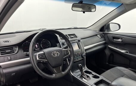 Toyota Camry, 2017 год, 1 709 999 рублей, 13 фотография