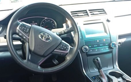 Toyota Camry, 2017 год, 1 709 999 рублей, 10 фотография