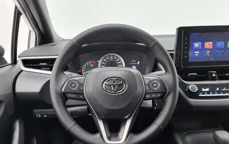 Toyota Corolla, 2022 год, 1 055 000 рублей, 5 фотография