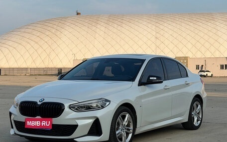 BMW 1 серия, 2023 год, 1 588 000 рублей, 1 фотография