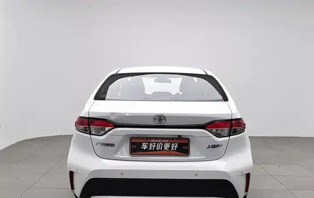 Toyota Corolla, 2022 год, 1 055 000 рублей, 10 фотография