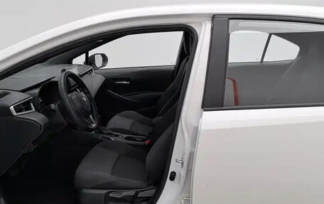 Toyota Corolla, 2022 год, 1 055 000 рублей, 24 фотография