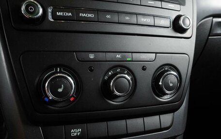 Skoda Yeti I рестайлинг, 2012 год, 699 000 рублей, 15 фотография