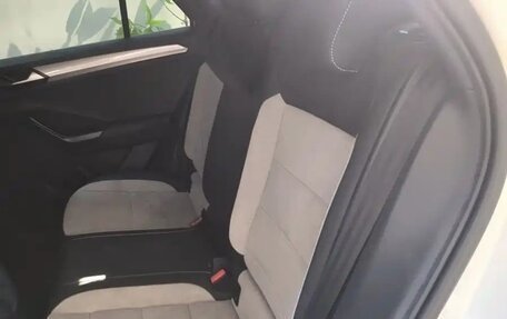 Volkswagen T-Roc I, 2022 год, 1 311 020 рублей, 8 фотография