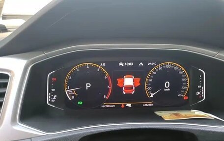 Volkswagen T-Roc I, 2022 год, 1 311 020 рублей, 11 фотография