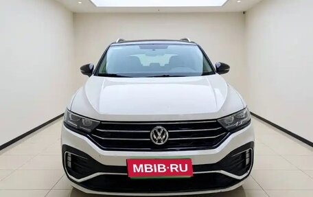 Volkswagen T-Roc I, 2022 год, 1 311 020 рублей, 1 фотография
