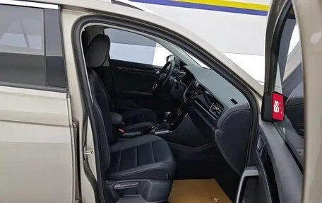 Volkswagen T-Roc I, 2021 год, 1 395 000 рублей, 14 фотография