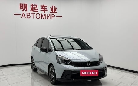 Honda Fit, 2023 год, 975 000 рублей, 2 фотография