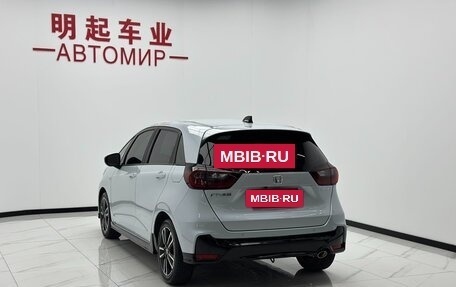 Honda Fit, 2023 год, 975 000 рублей, 5 фотография