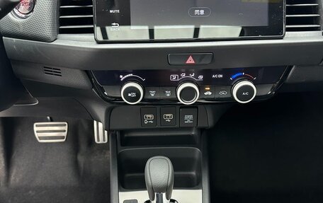 Honda Fit, 2023 год, 975 000 рублей, 9 фотография