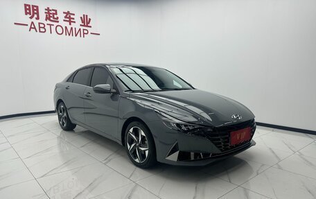 Hyundai Elantra, 2022 год, 1 420 000 рублей, 5 фотография