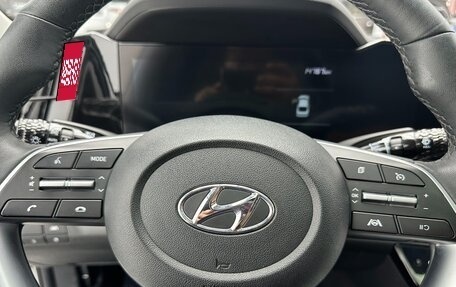Hyundai Elantra, 2023 год, 1 550 000 рублей, 15 фотография