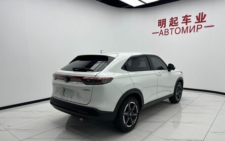 Honda Vezel, 2023 год, 1 850 000 рублей, 11 фотография