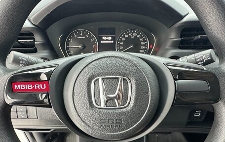 Honda Vezel, 2023 год, 1 850 000 рублей, 13 фотография