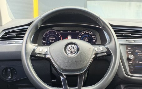 Volkswagen Tiguan II, 2018 год, 2 700 000 рублей, 17 фотография