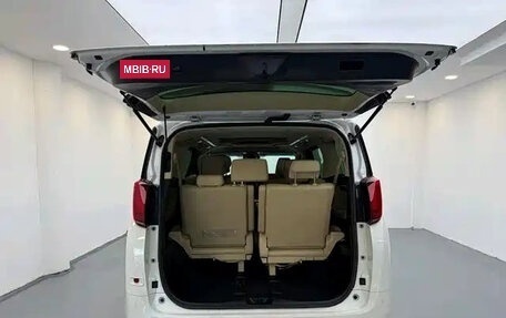 Toyota Alphard III, 2021 год, 4 400 666 рублей, 13 фотография