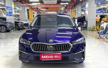 Skoda Octavia IV, 2022 год, 1 830 000 рублей, 2 фотография