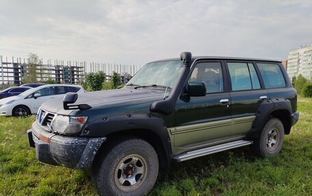 Nissan Safari IV, 1998 год, 1 250 000 рублей, 2 фотография