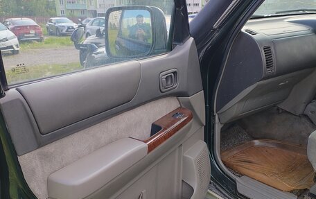 Nissan Safari IV, 1998 год, 1 250 000 рублей, 6 фотография