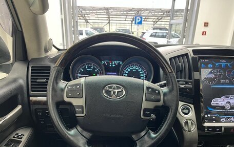 Toyota Land Cruiser 200, 2008 год, 2 600 000 рублей, 11 фотография