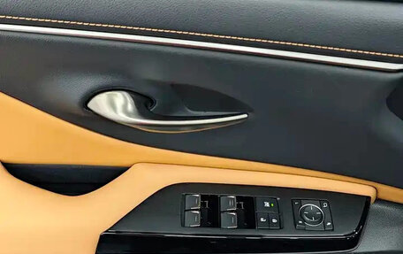 Lexus ES VII, 2022 год, 2 620 500 рублей, 14 фотография