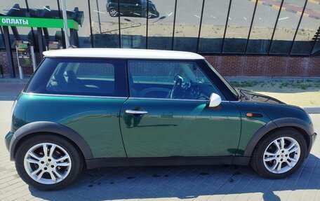 MINI Hatch, 2005 год, 645 000 рублей, 4 фотография