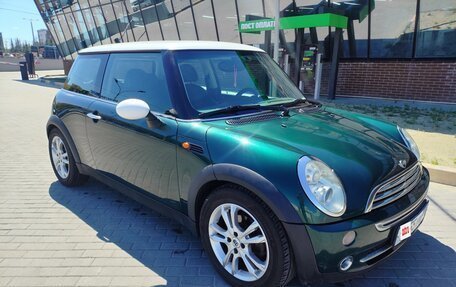 MINI Hatch, 2005 год, 645 000 рублей, 3 фотография