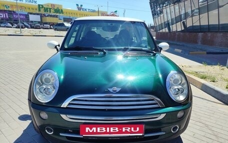 MINI Hatch, 2005 год, 645 000 рублей, 2 фотография