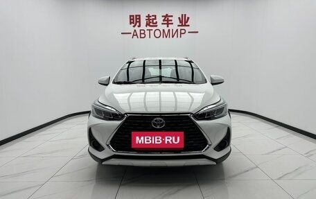 Toyota Yaris, 2022 год, 920 000 рублей, 3 фотография