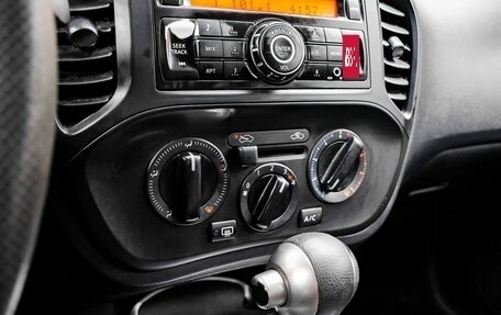 Nissan Juke II, 2013 год, 1 198 000 рублей, 18 фотография