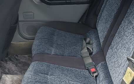 Subaru Forester, 2000 год, 520 000 рублей, 17 фотография