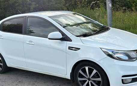 KIA Rio III рестайлинг, 2016 год, 970 000 рублей, 2 фотография