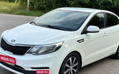 KIA Rio III рестайлинг, 2016 год, 970 000 рублей, 3 фотография