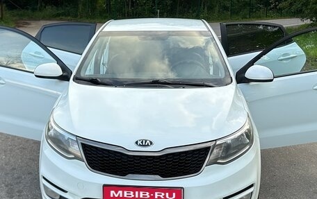 KIA Rio III рестайлинг, 2016 год, 970 000 рублей, 1 фотография