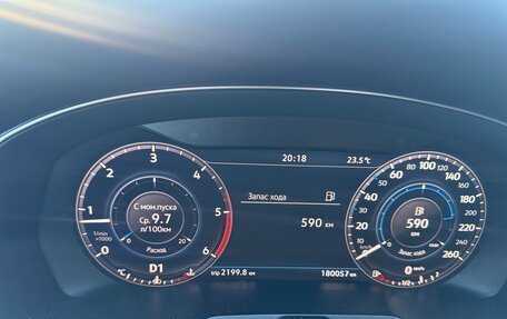Volkswagen Passat B8 рестайлинг, 2018 год, 2 300 000 рублей, 10 фотография