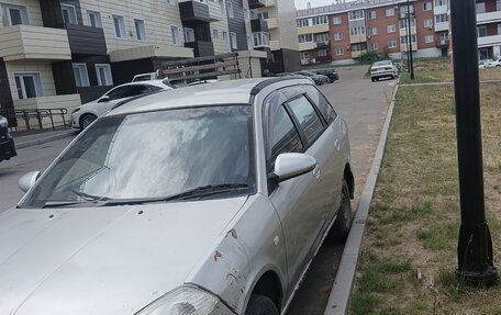 Nissan Wingroad III, 2002 год, 240 000 рублей, 2 фотография