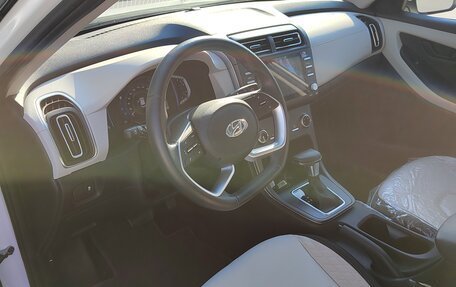 Hyundai Creta, 2023 год, 2 350 000 рублей, 12 фотография
