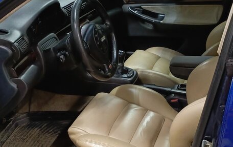 Audi A4, 1995 год, 500 000 рублей, 8 фотография