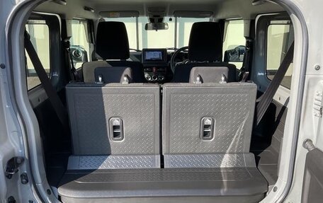 Suzuki Jimny, 2023 год, 1 680 000 рублей, 24 фотография
