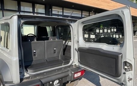 Suzuki Jimny, 2023 год, 1 680 000 рублей, 23 фотография