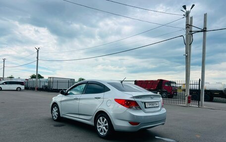 Hyundai Solaris II рестайлинг, 2012 год, 899 999 рублей, 4 фотография