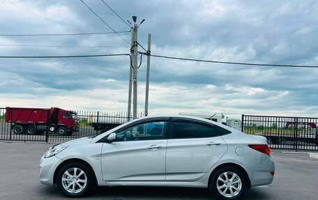 Hyundai Solaris II рестайлинг, 2012 год, 899 999 рублей, 3 фотография
