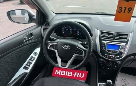 Hyundai Solaris II рестайлинг, 2012 год, 899 999 рублей, 14 фотография
