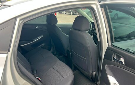 Hyundai Solaris II рестайлинг, 2012 год, 899 999 рублей, 18 фотография