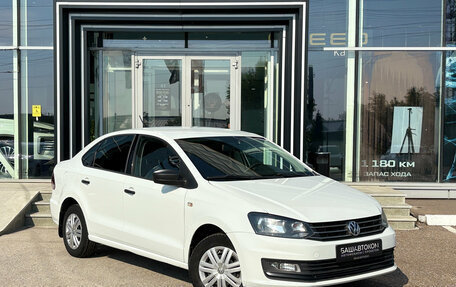 Volkswagen Polo VI (EU Market), 2018 год, 999 000 рублей, 3 фотография