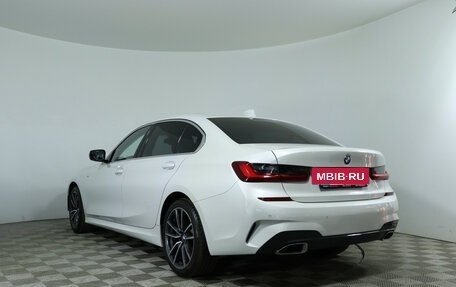 BMW 3 серия, 2022 год, 3 590 000 рублей, 10 фотография