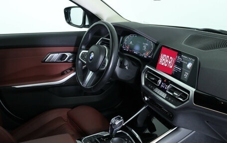BMW 3 серия, 2022 год, 3 590 000 рублей, 11 фотография