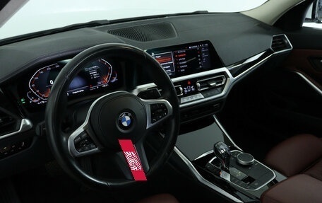 BMW 3 серия, 2022 год, 3 590 000 рублей, 15 фотография