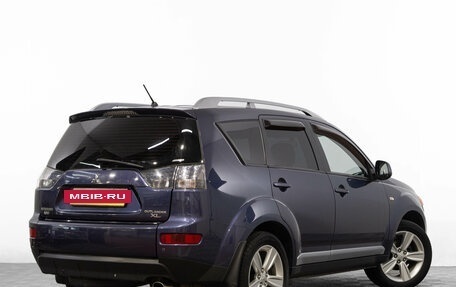 Mitsubishi Outlander III рестайлинг 3, 2007 год, 1 099 000 рублей, 4 фотография