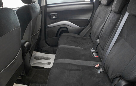 Mitsubishi Outlander III рестайлинг 3, 2007 год, 1 099 000 рублей, 25 фотография